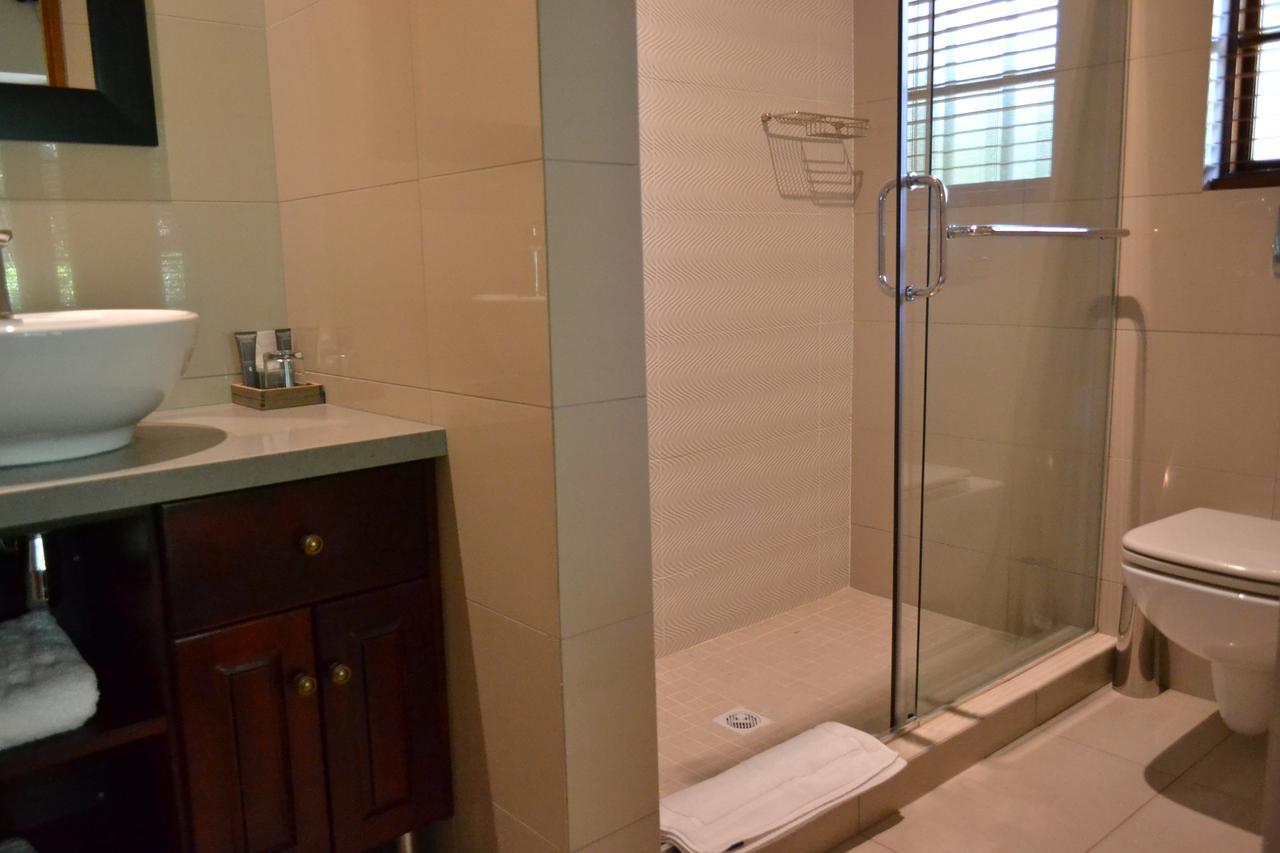 Lydall Wild Tranquil Garden Suites Johannesburg Exteriör bild