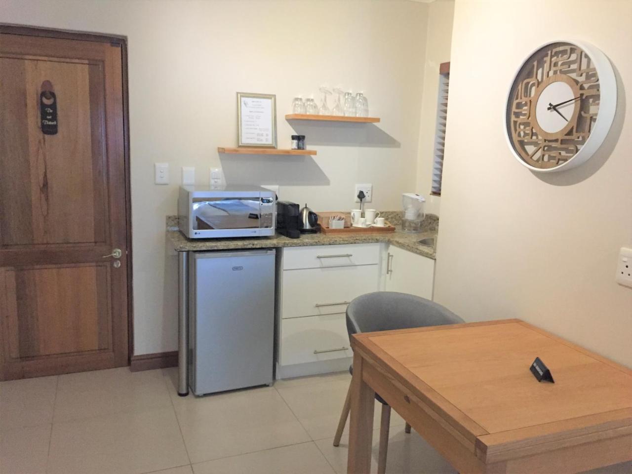 Lydall Wild Tranquil Garden Suites Johannesburg Exteriör bild