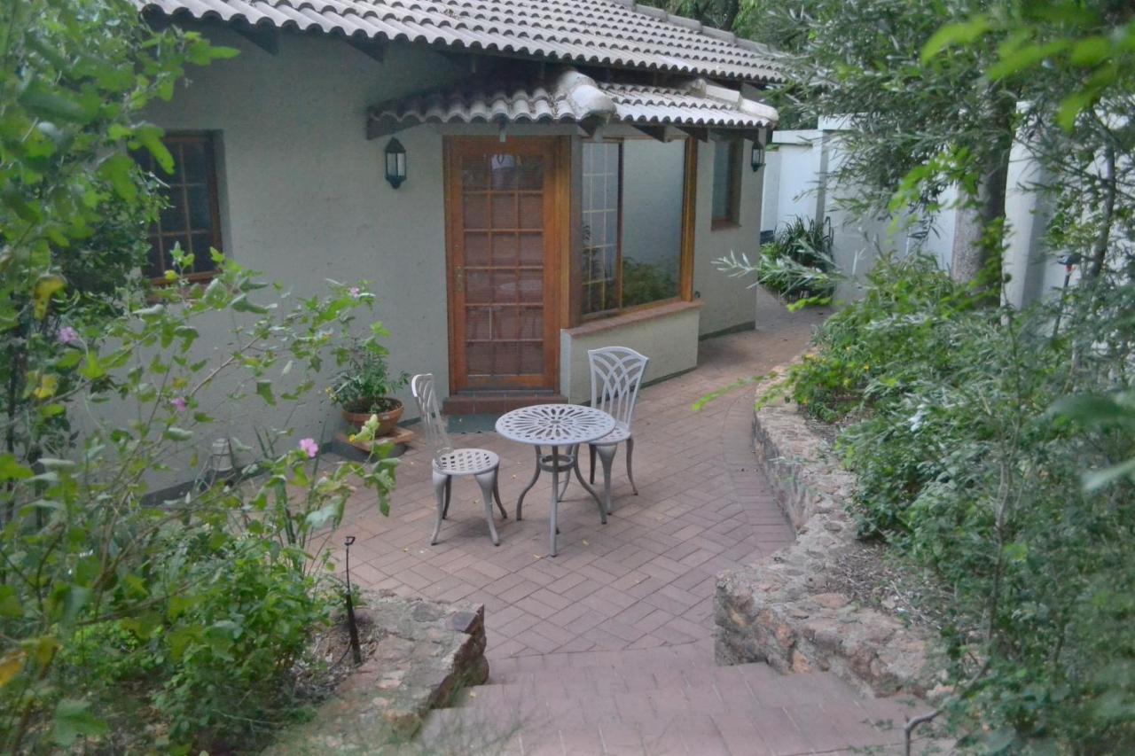 Lydall Wild Tranquil Garden Suites Johannesburg Exteriör bild